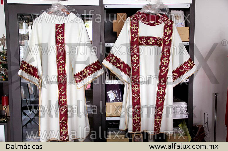 16 CARDENAL Blanco RojoQuem DALMATICA Doble Raya Cuello Bordado 343